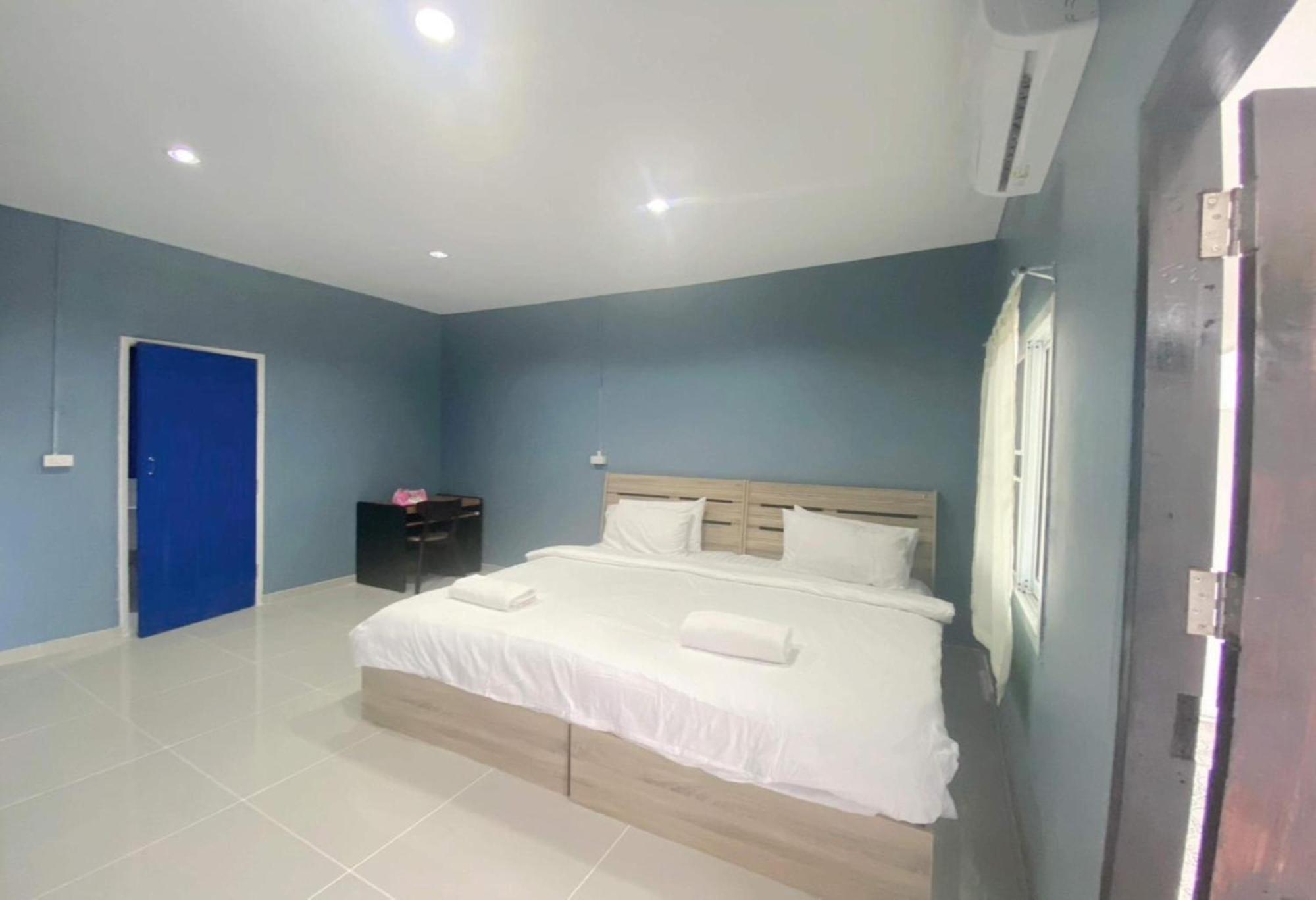 Collection O To The Sea Thailand Hotel 4*