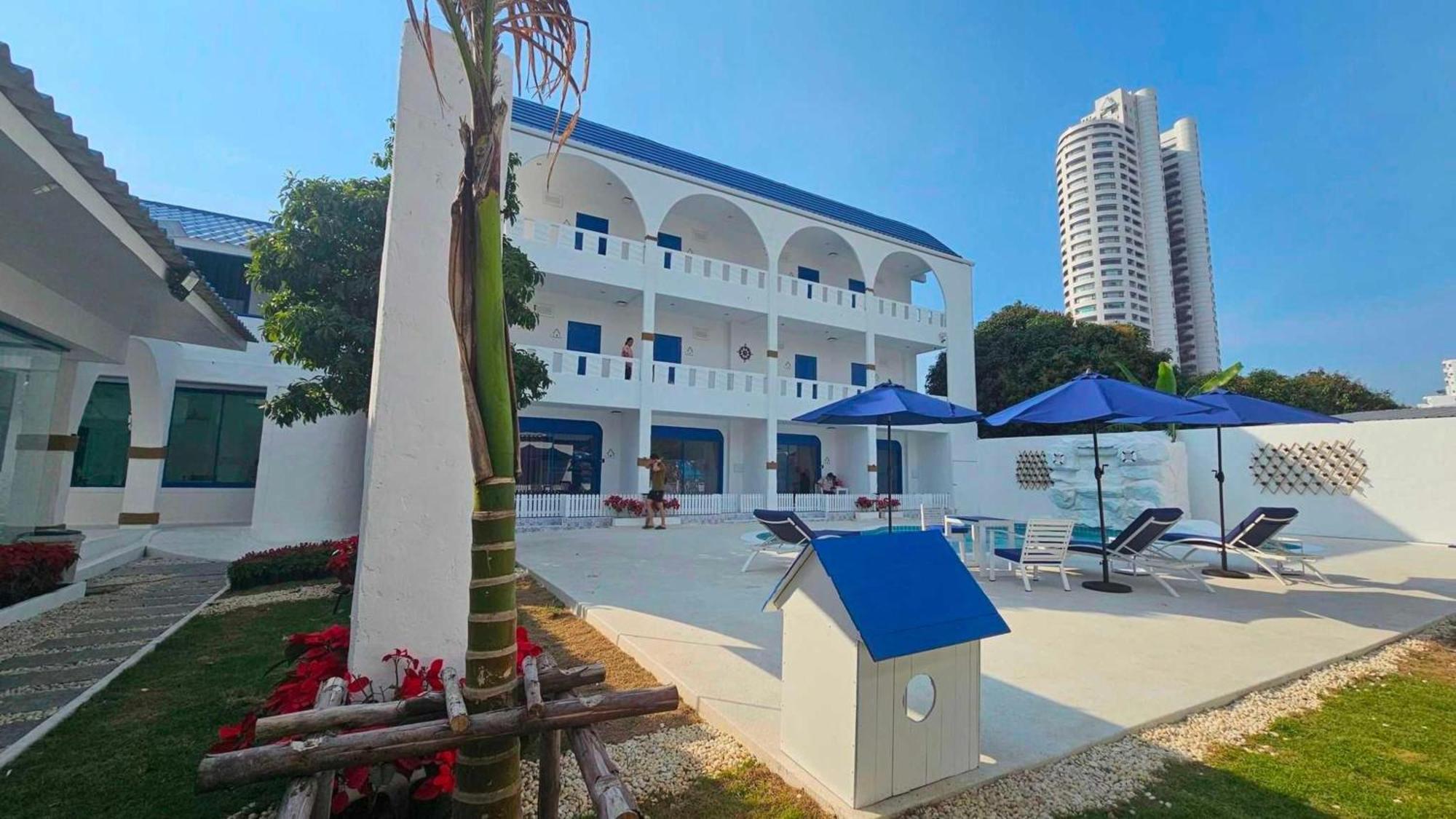 Hotel Collection O To The Sea Thailand 4*